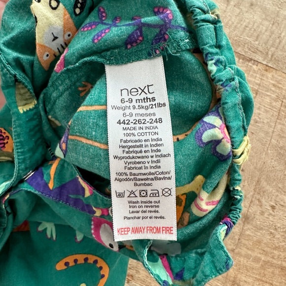 100% Cotton Animal Print Romper - 6-9 months - Picture 4 of 4